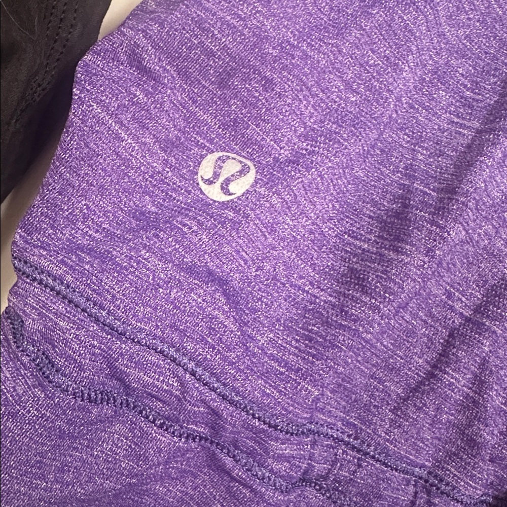 Lululemon Joggers and Tank - Picture 4 of 8